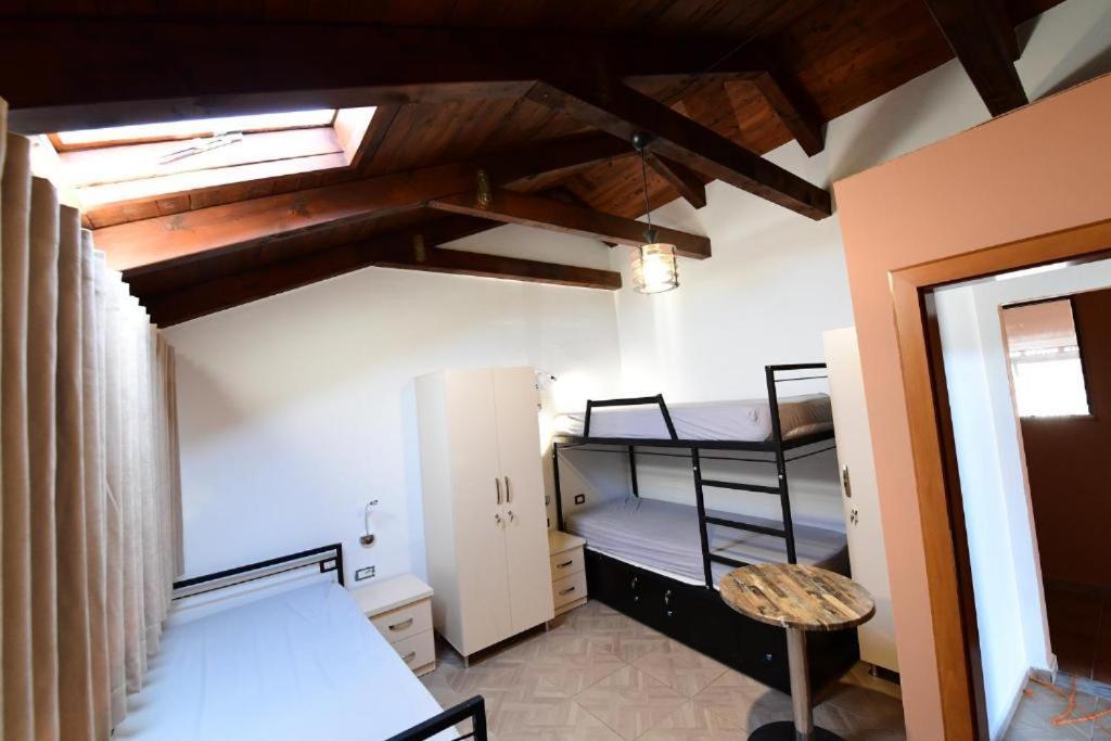 Kultura Hostel Shkodër Екстериор снимка