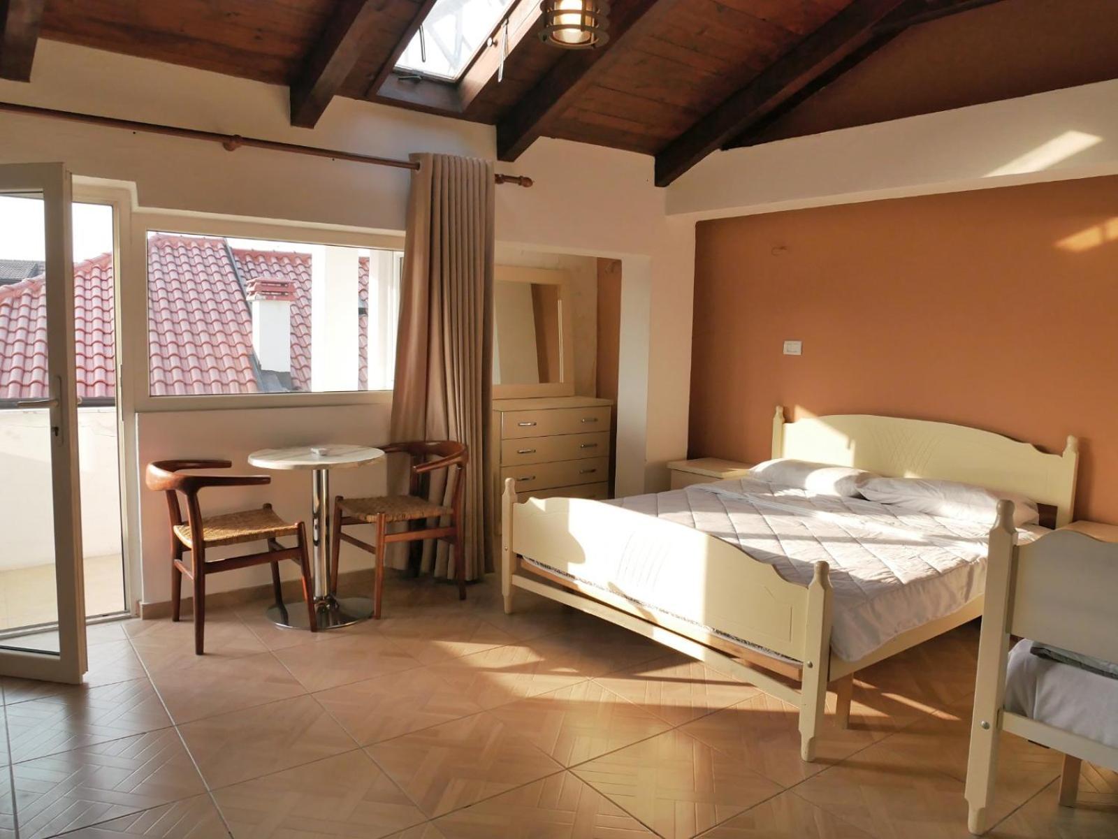 Kultura Hostel Shkodër Екстериор снимка